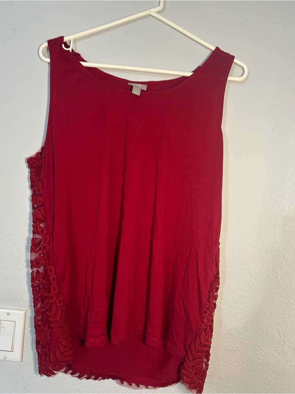 J. Jill Red Sleeveless Tank with Lace-Trim Sides